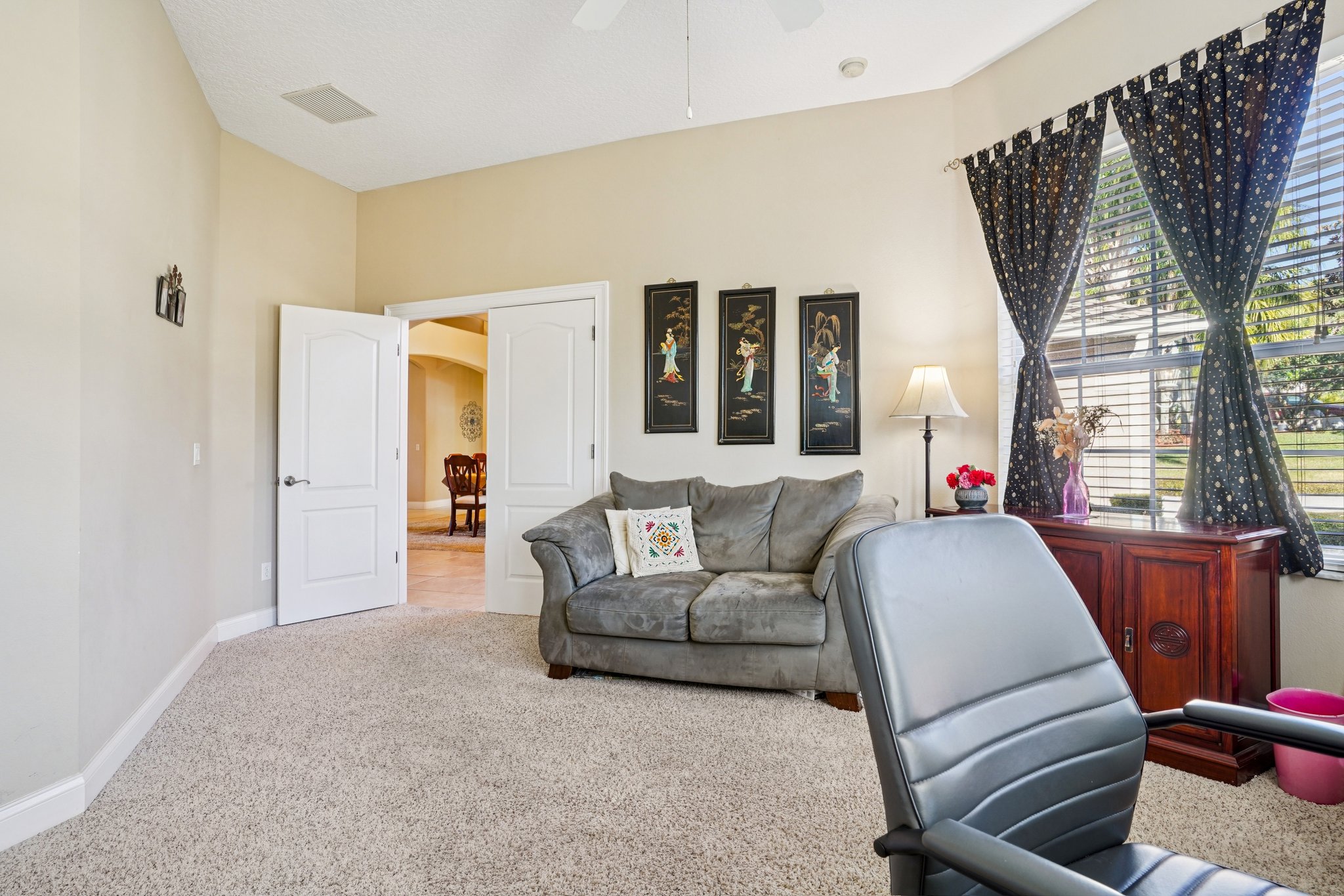 Tremayne Dr-S0702-028.jpg