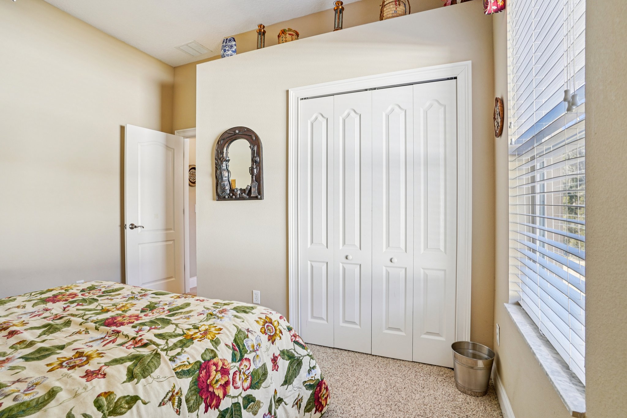 Tremayne Dr-S0702-037.jpg