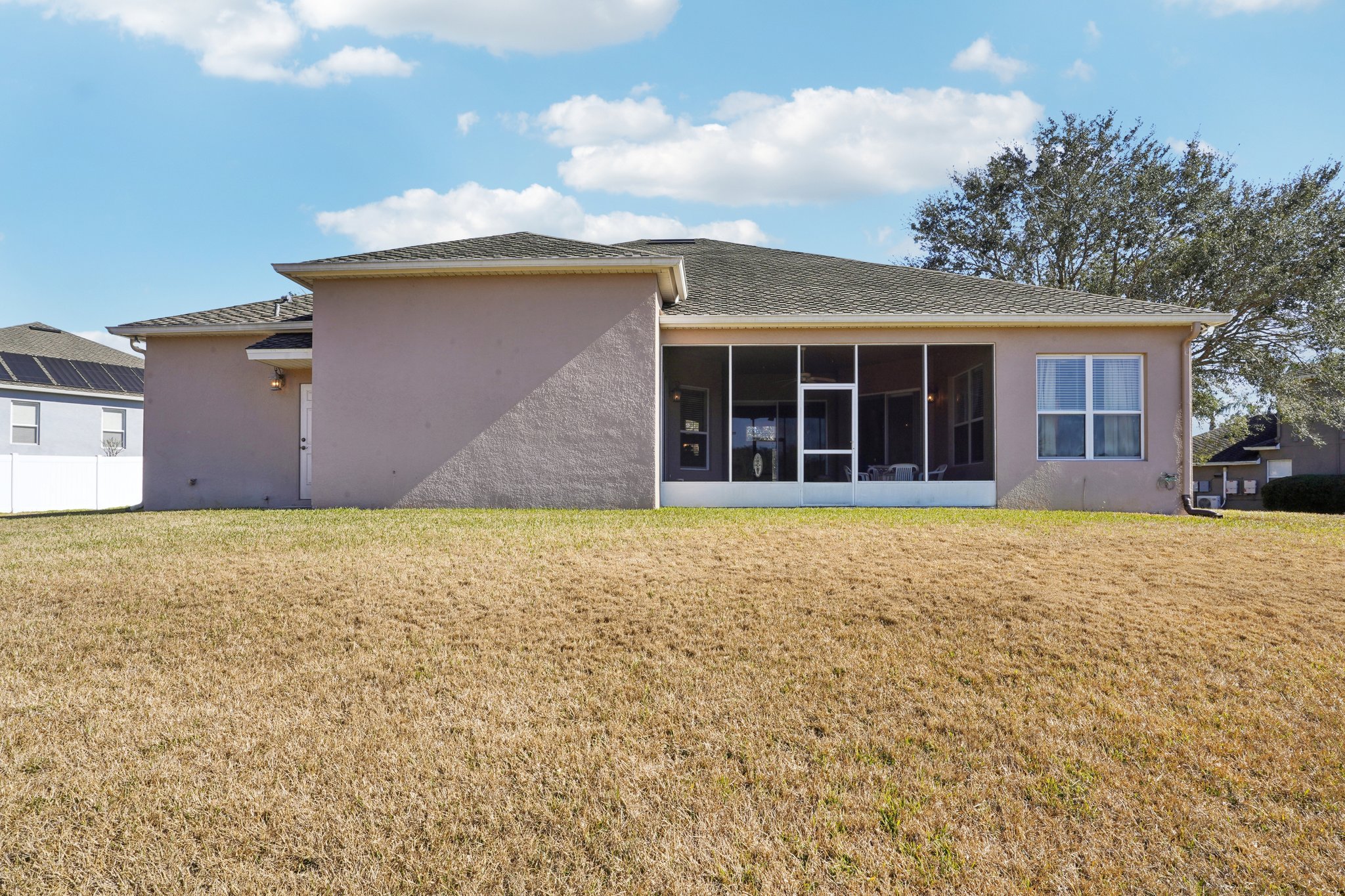 Tremayne Dr-S0702-052.jpg