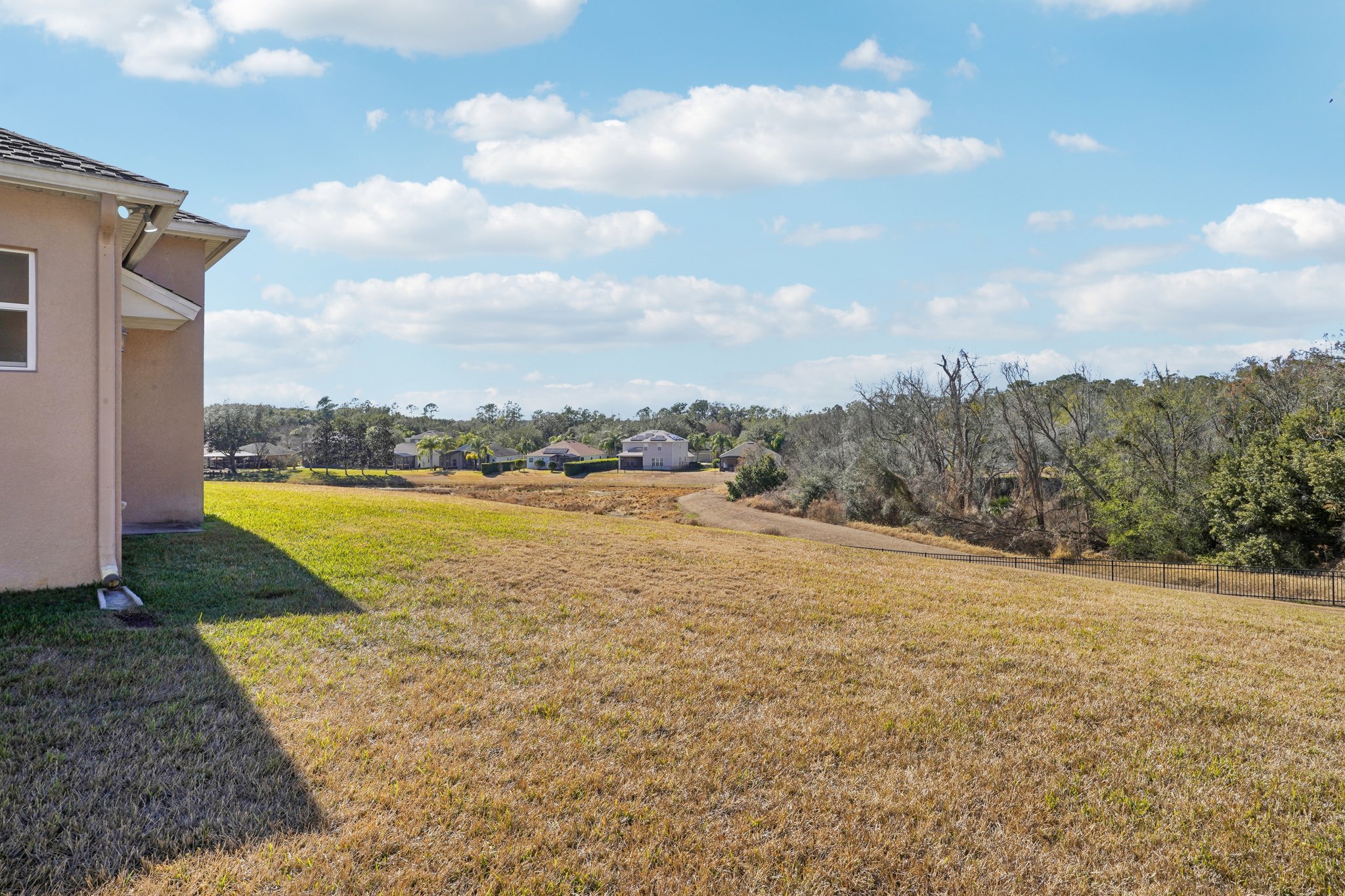 Tremayne Dr-S0702-054.jpg