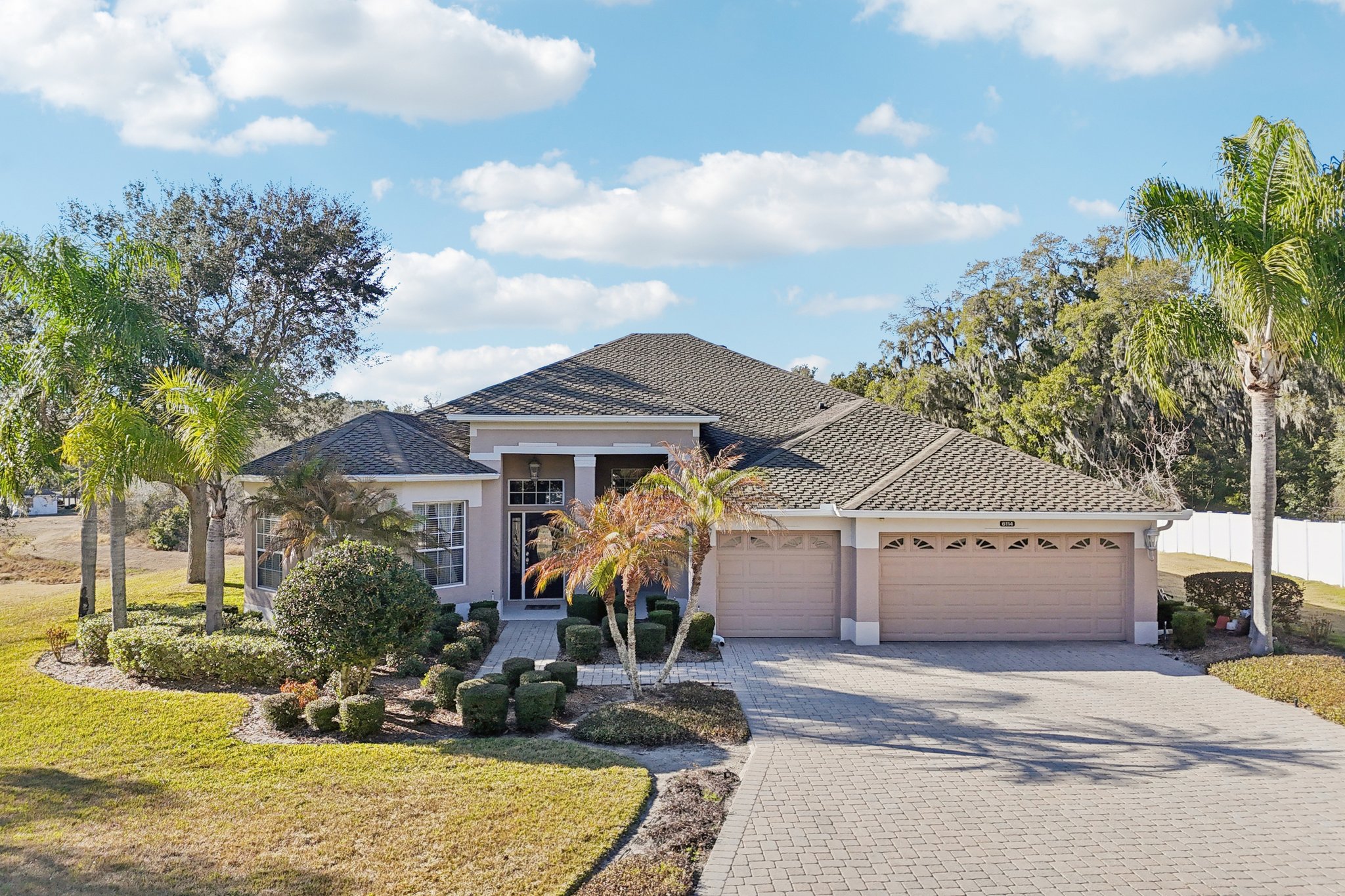 Tremayne Dr-S0702-062.jpg