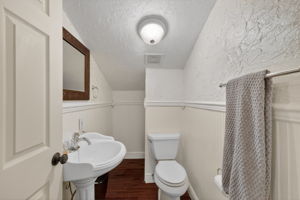  Photo 51