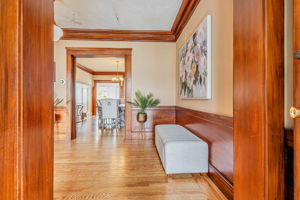 005_612 12th Ave