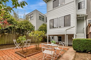 036_612 12th Ave