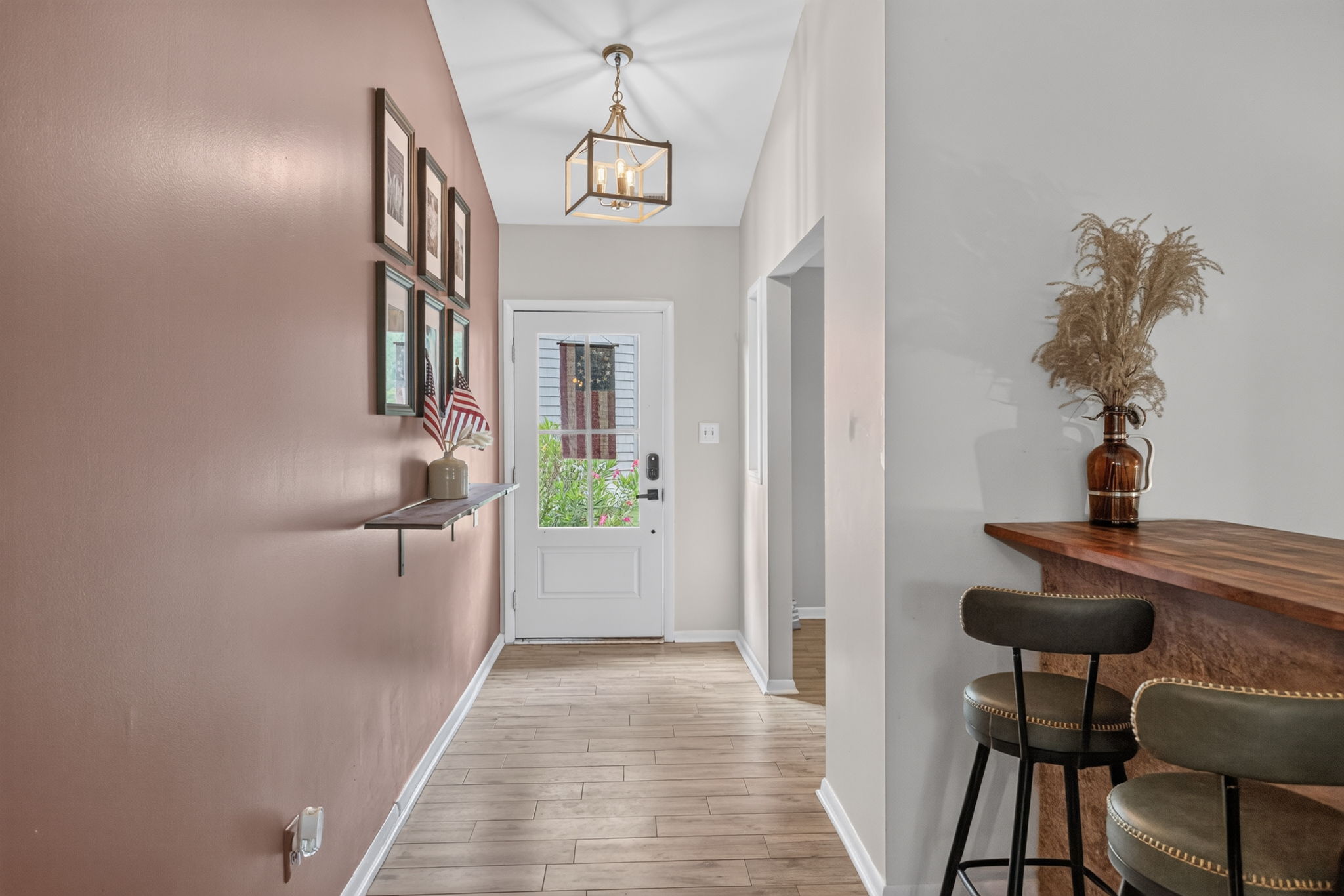  Photo 7