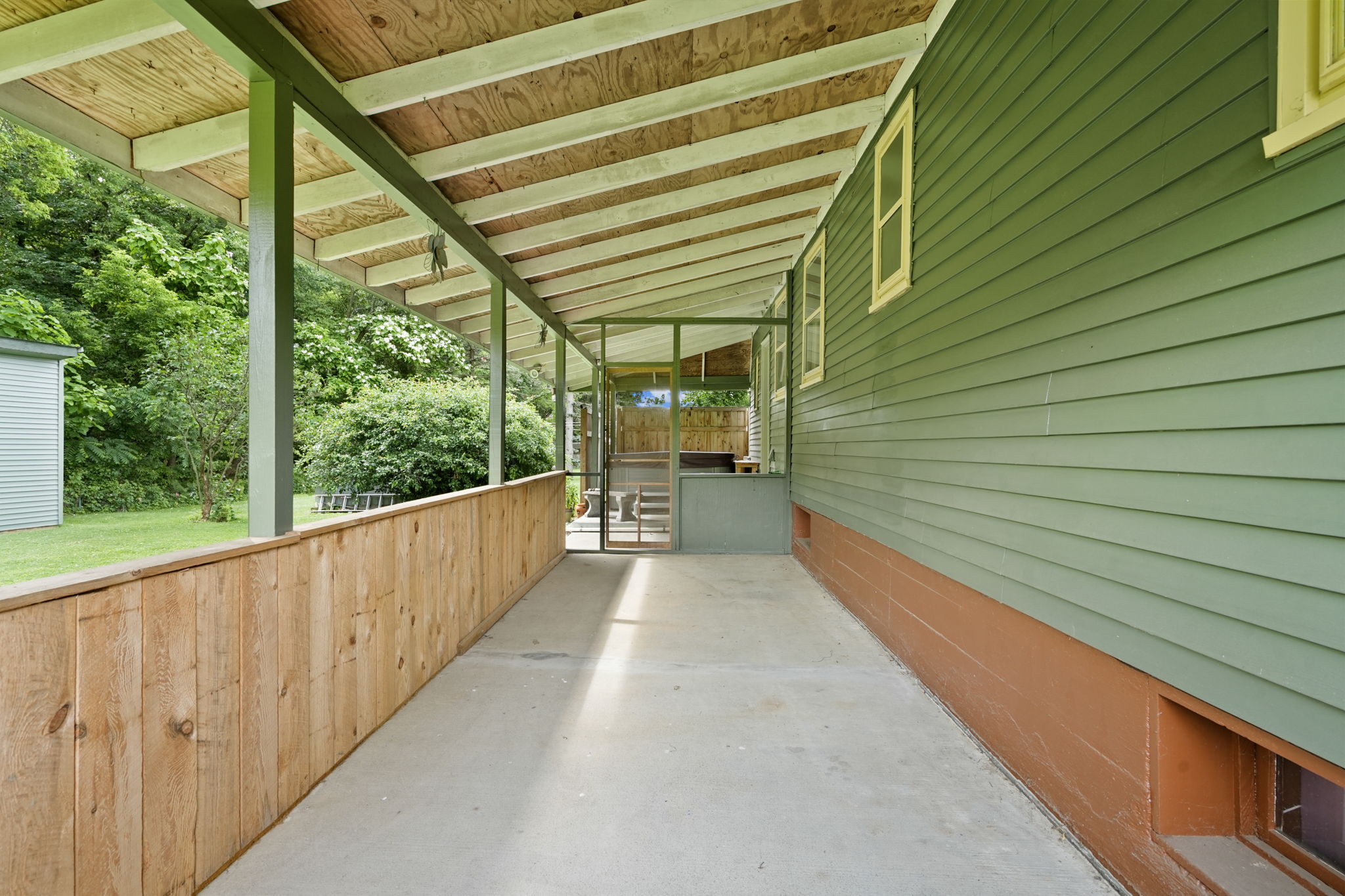  Photo 47