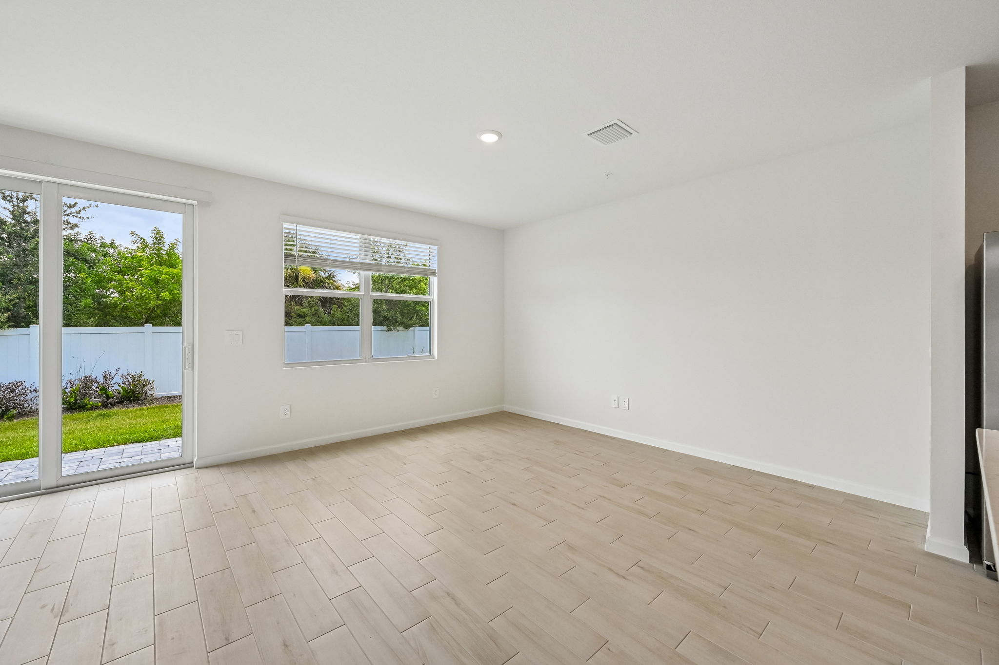 South Florida - Tidewater - 612 Salisbury Cir Fort Pierce FL 34982 - 006