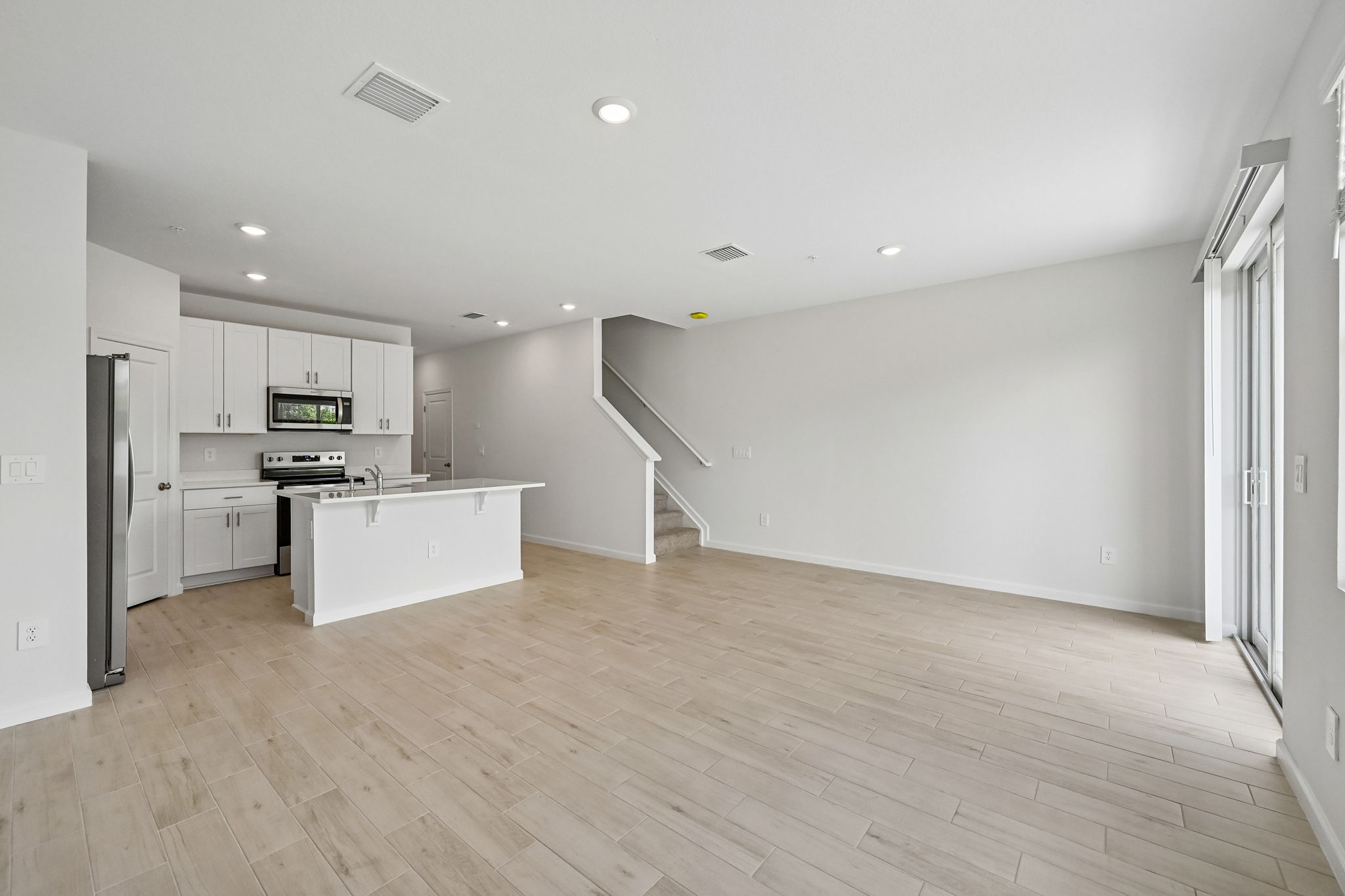 South Florida - Tidewater - 612 Salisbury Cir Fort Pierce FL 34982 - 009
