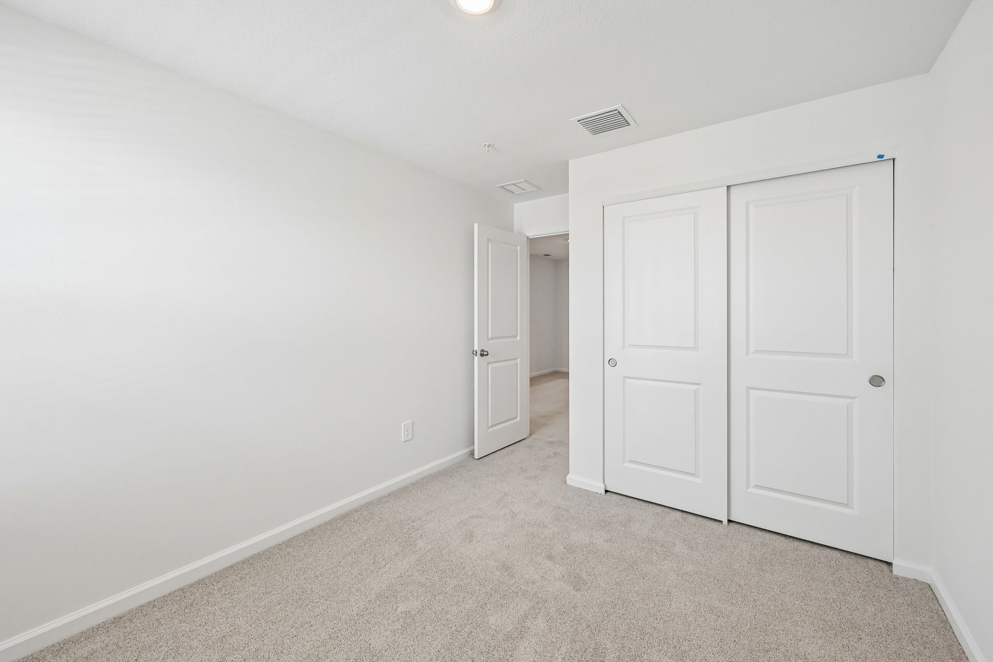 South Florida - Tidewater - 612 Salisbury Cir Fort Pierce FL 34982 - 023