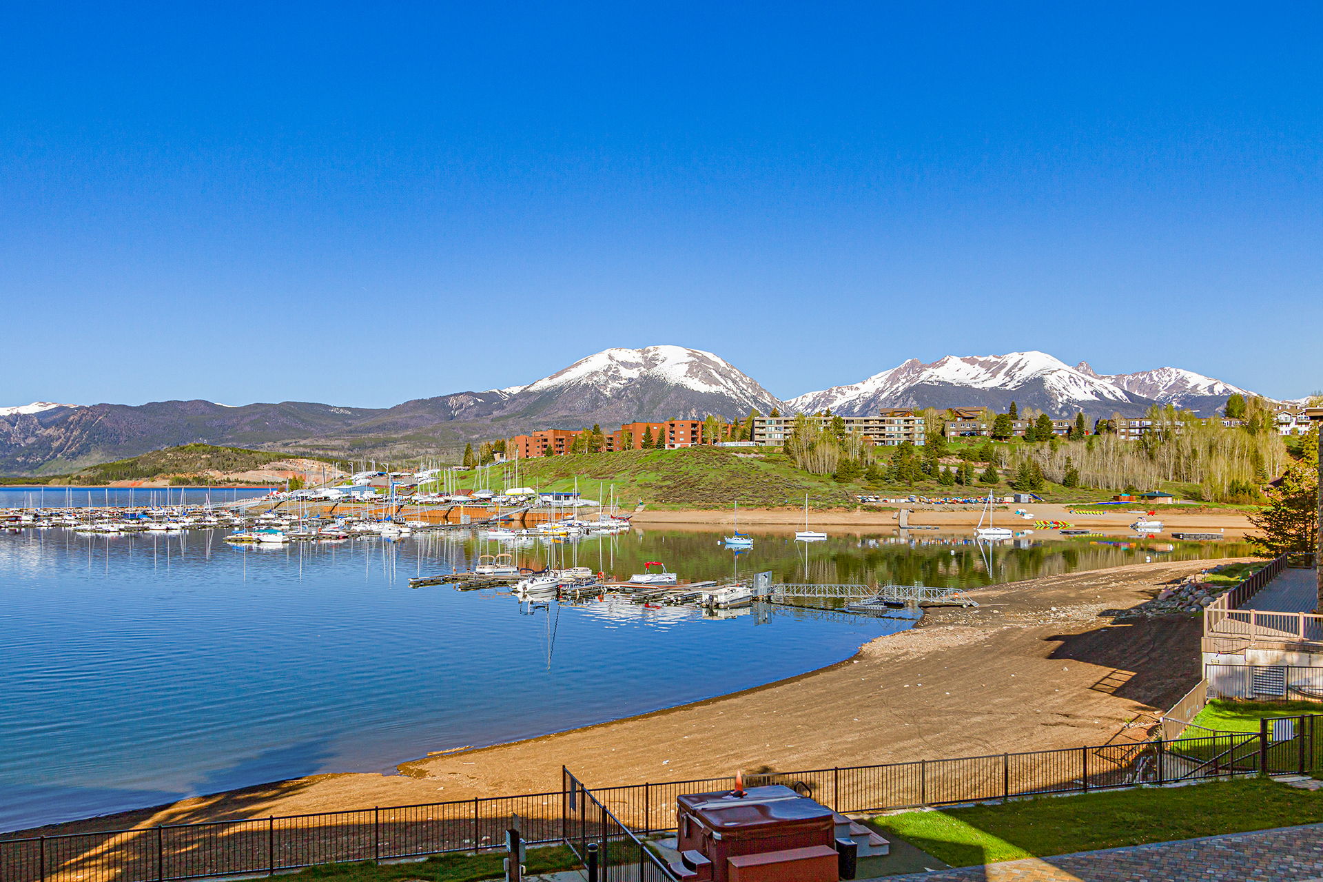 Large Deck with Lake View