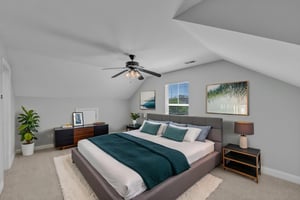 DSC_4770 virtually staged.jpeg