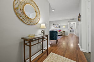 612 Wynnes Ridge Cir, Marietta, GA 30067, USA Photo 2