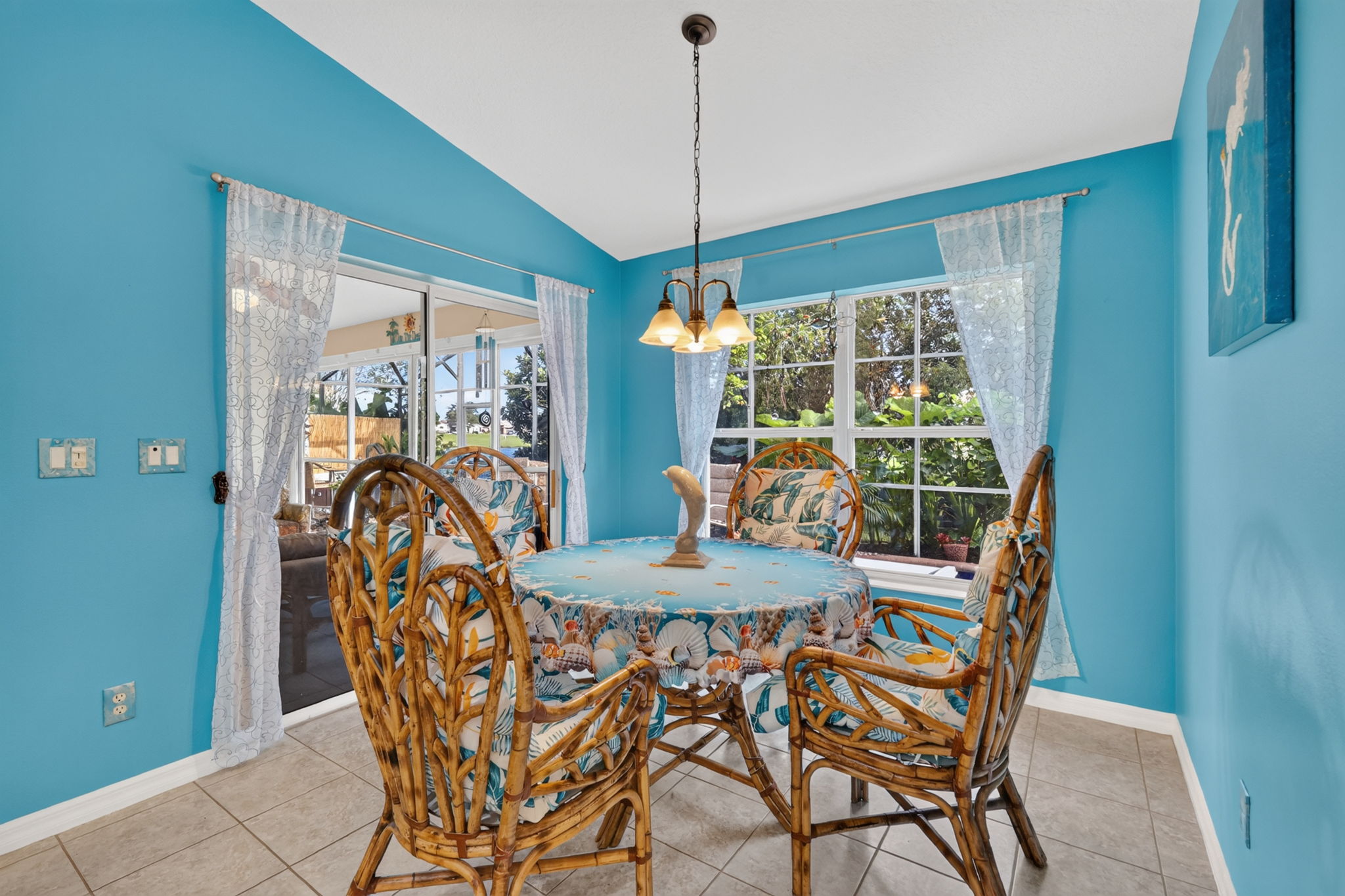 Gorgeous Pool and Tropical Landscaping Views from the Dinette!