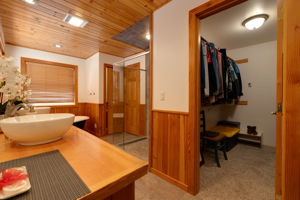  Photo 51