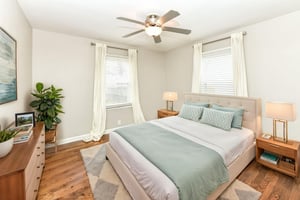 DSC_3980 virtually staged.jpeg