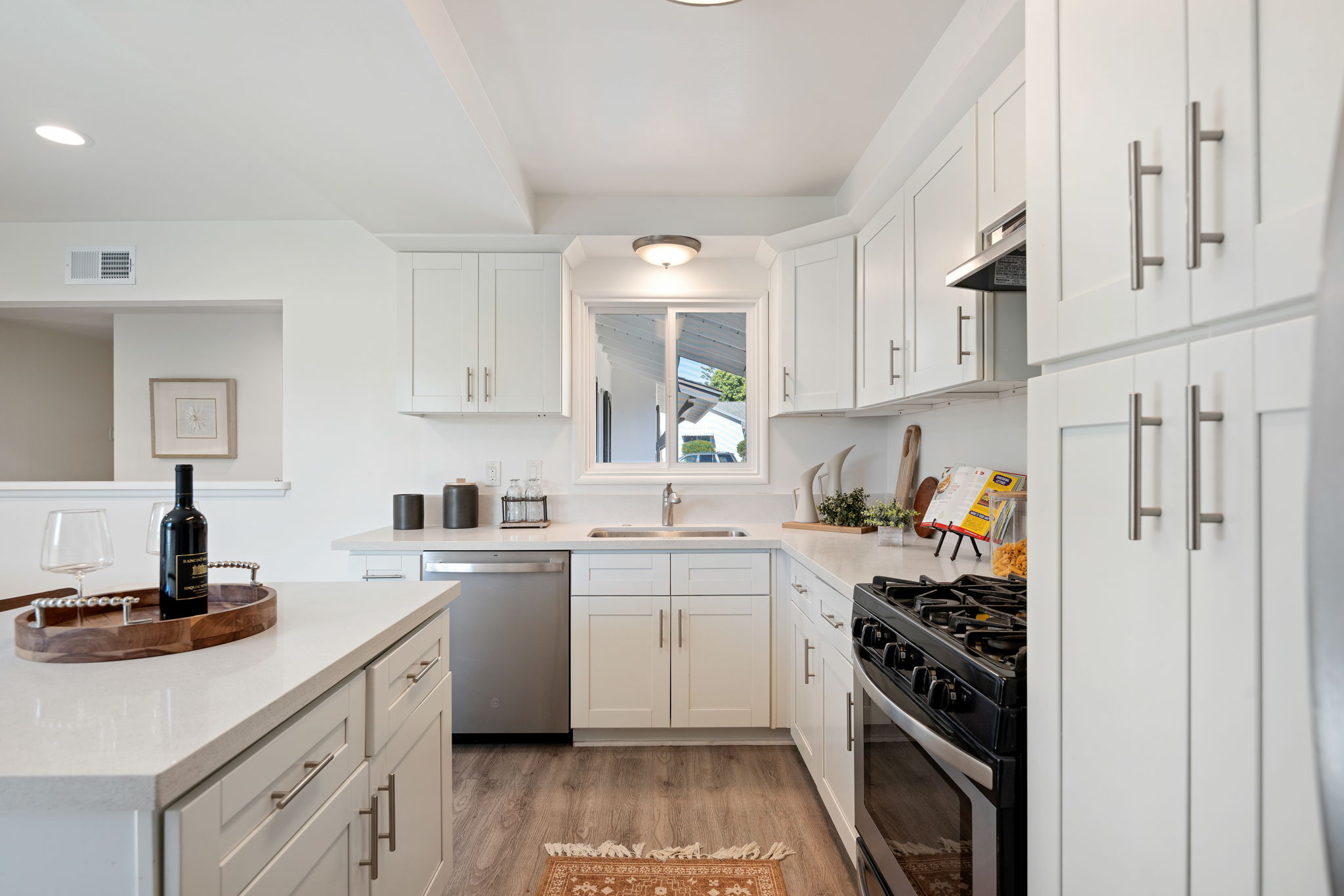12-Kitchen