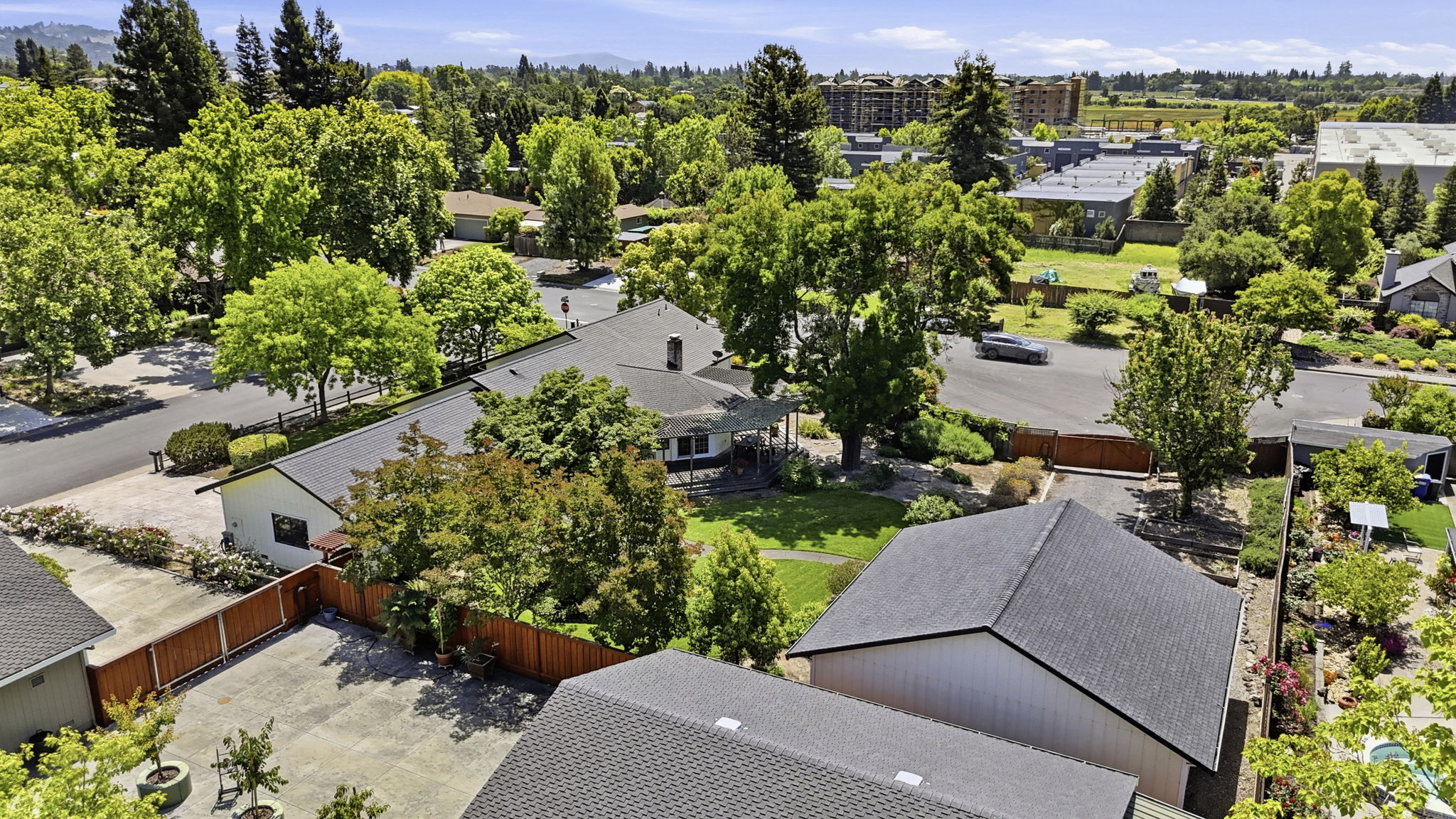 013_f8_AERIAL_6123 Tamara Ln