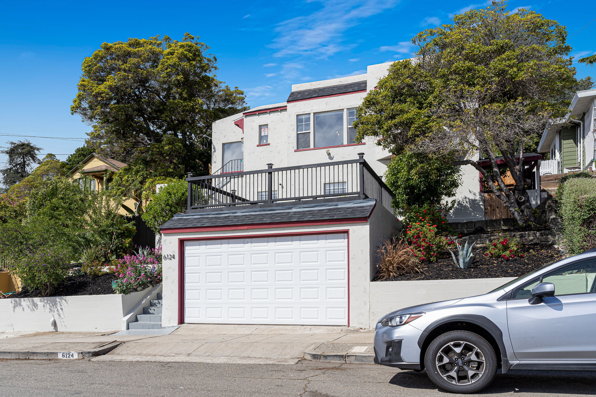 6124 Laird Ave, Oakland, CA 94605 The 3D Pros