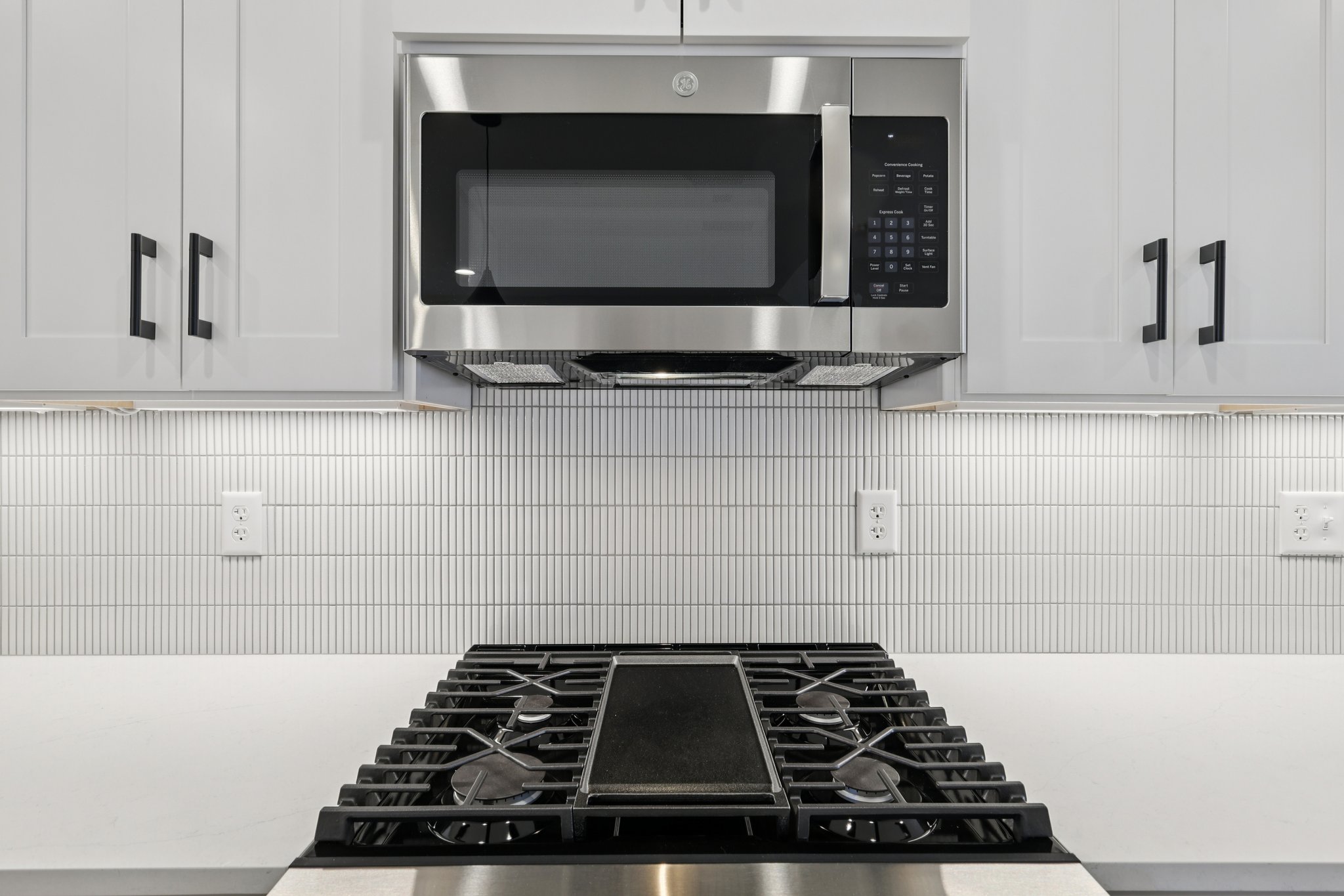 6124 Robertson Ave-S1511-025.jpg