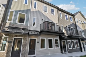 6124 Robertson Ave-S1511-003.jpg