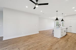 6124 Robertson Ave-S1511-009.jpg