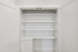 6124 Robertson Ave-S1511-036.jpg