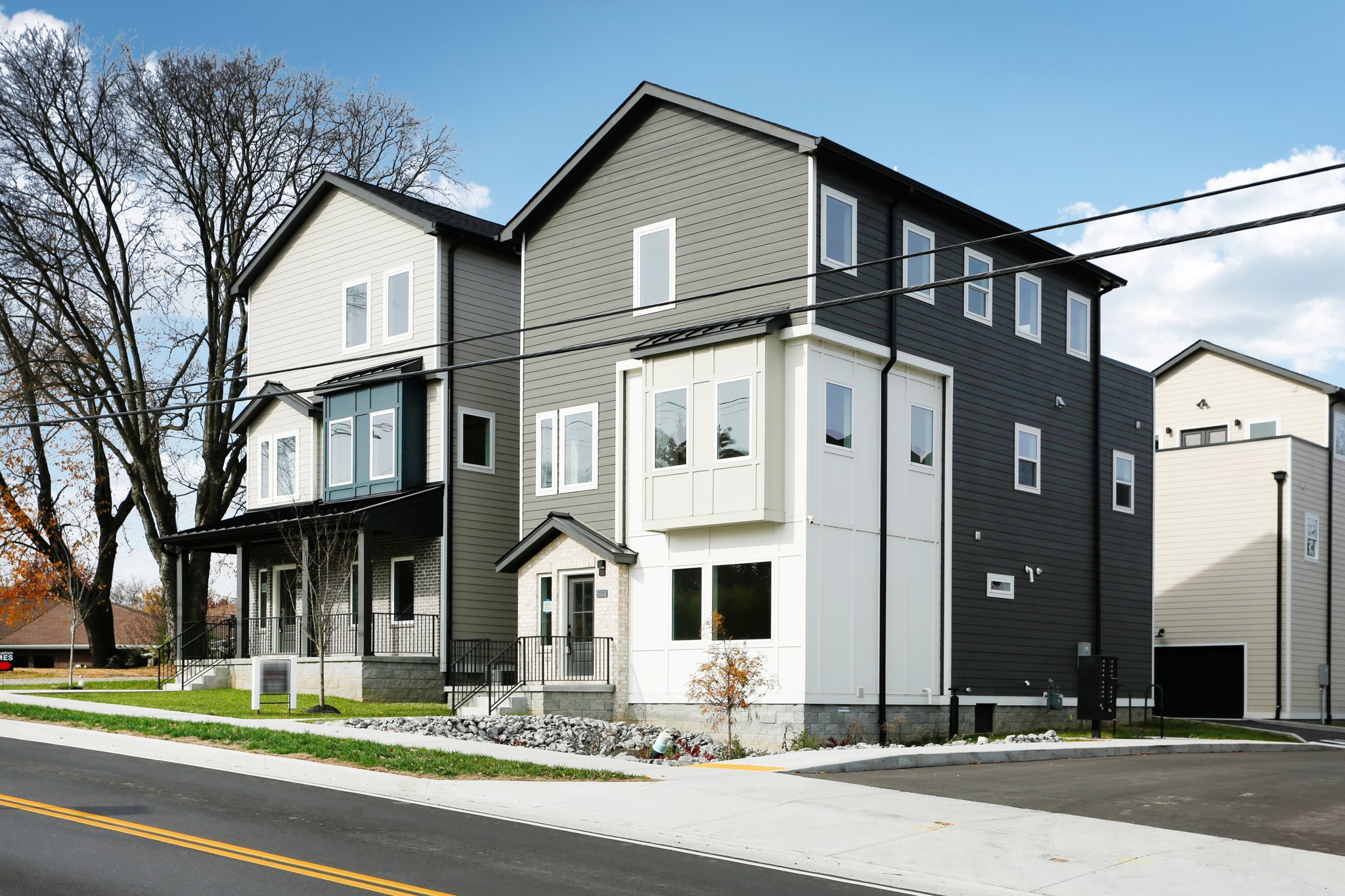 Robertson Ave-S2011-003.jpg