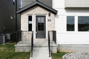 Robertson Ave-S2011-004.jpg