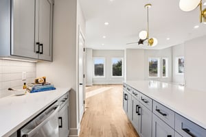 Robertson Ave-S2011-013.jpg