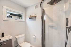  Photo 31