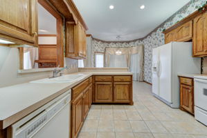  Photo 23
