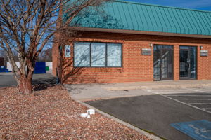  Photo 0