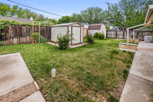613 Bennett Dr 03