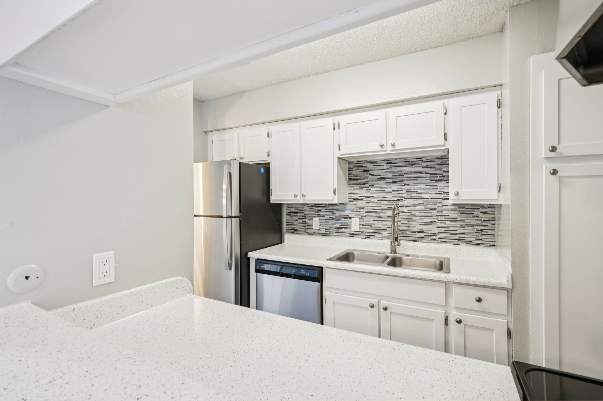 613 Clearwood Dr. Unit 614-S0611-010.jpg