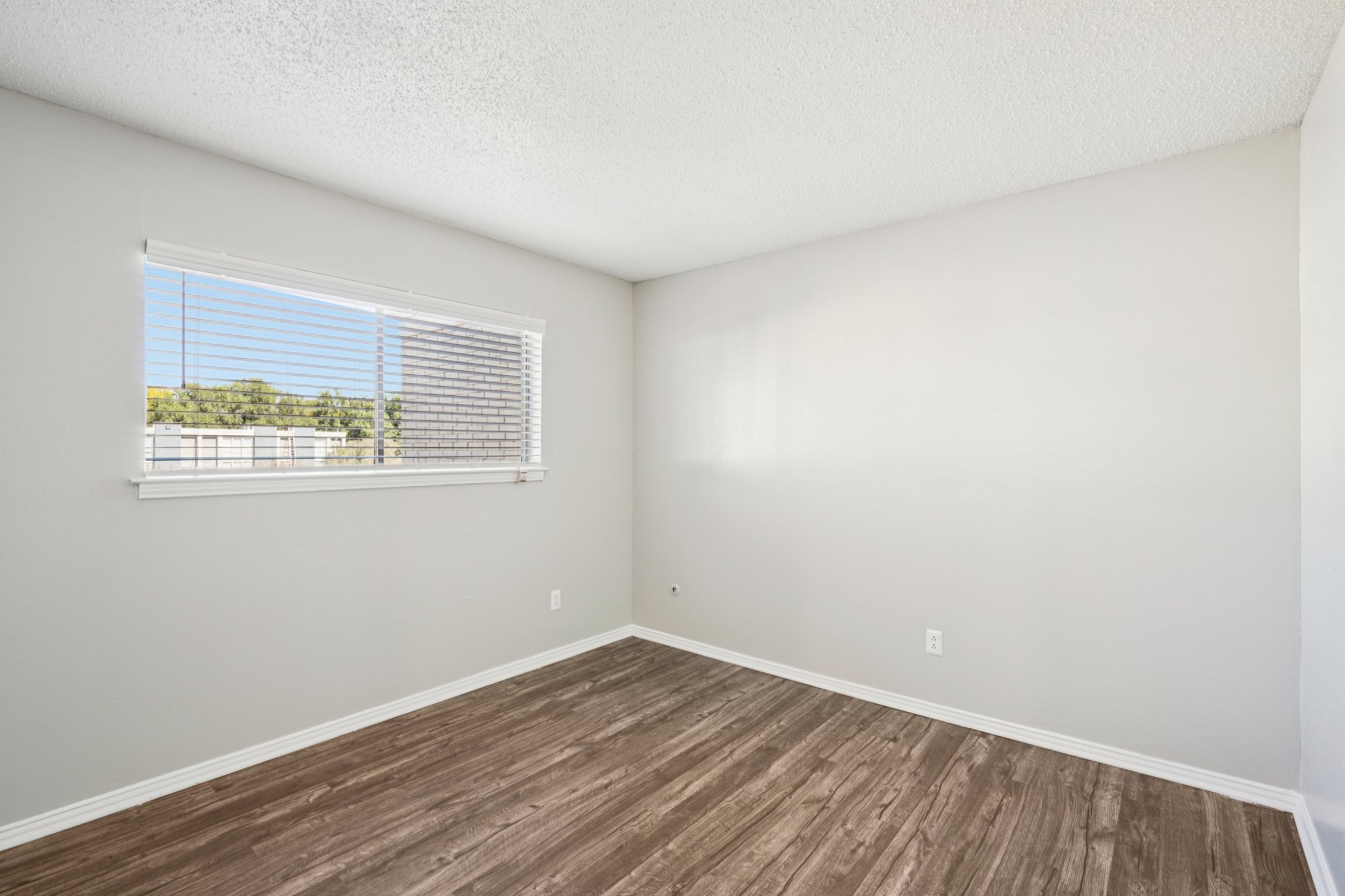 613 Clearwood Dr. Unit 614-S0611-012.jpg