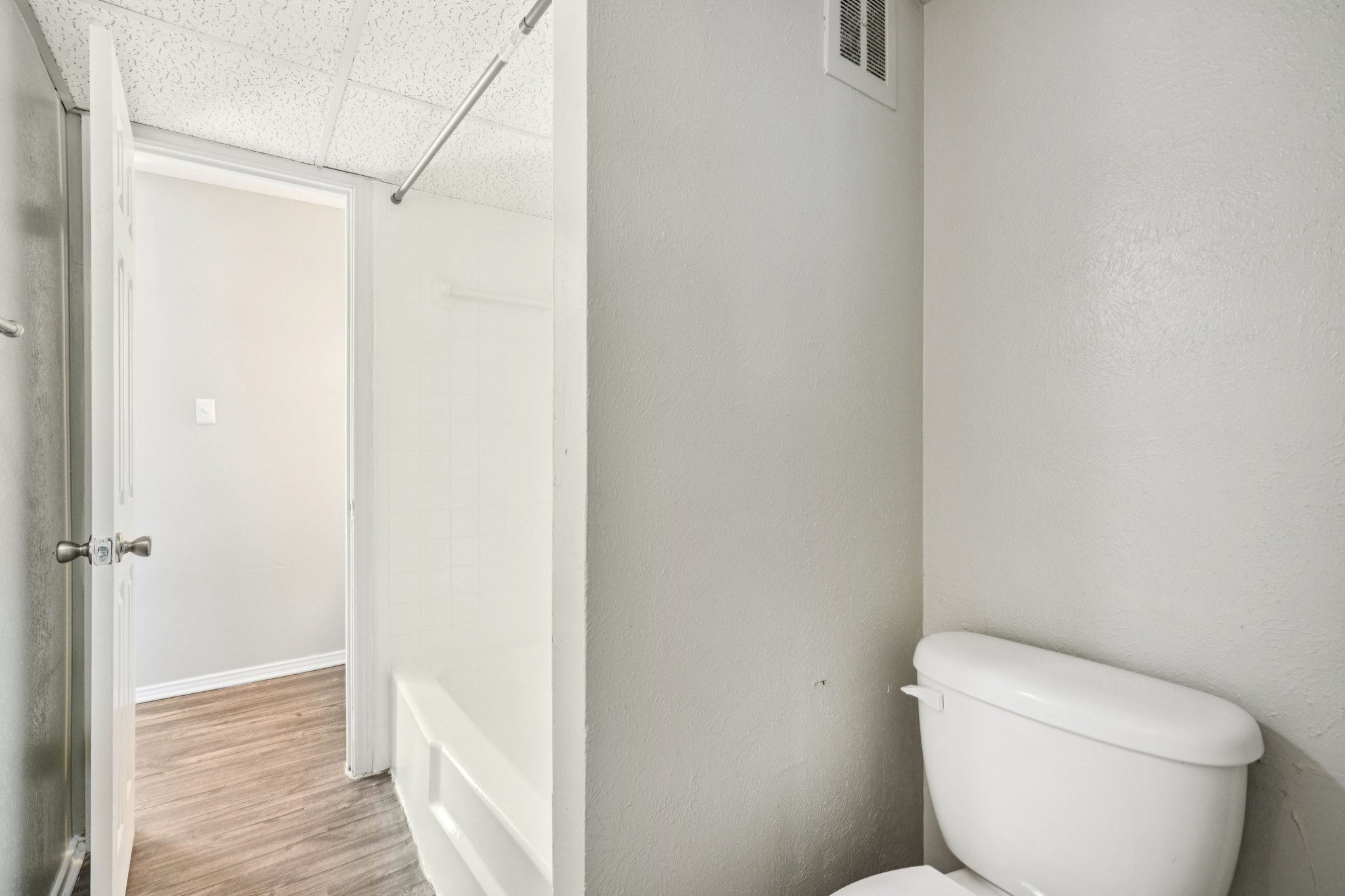 613 Clearwood Dr. Unit 614-S0611-016.jpg