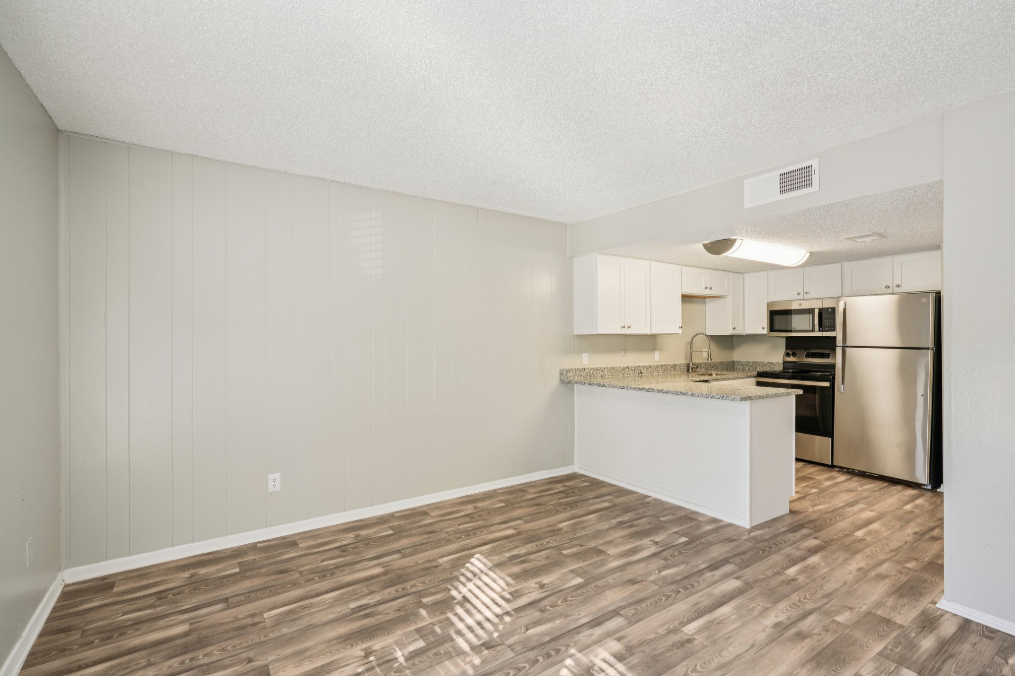 613 Clearwood Dr. Unit 517-S0611-001.jpg