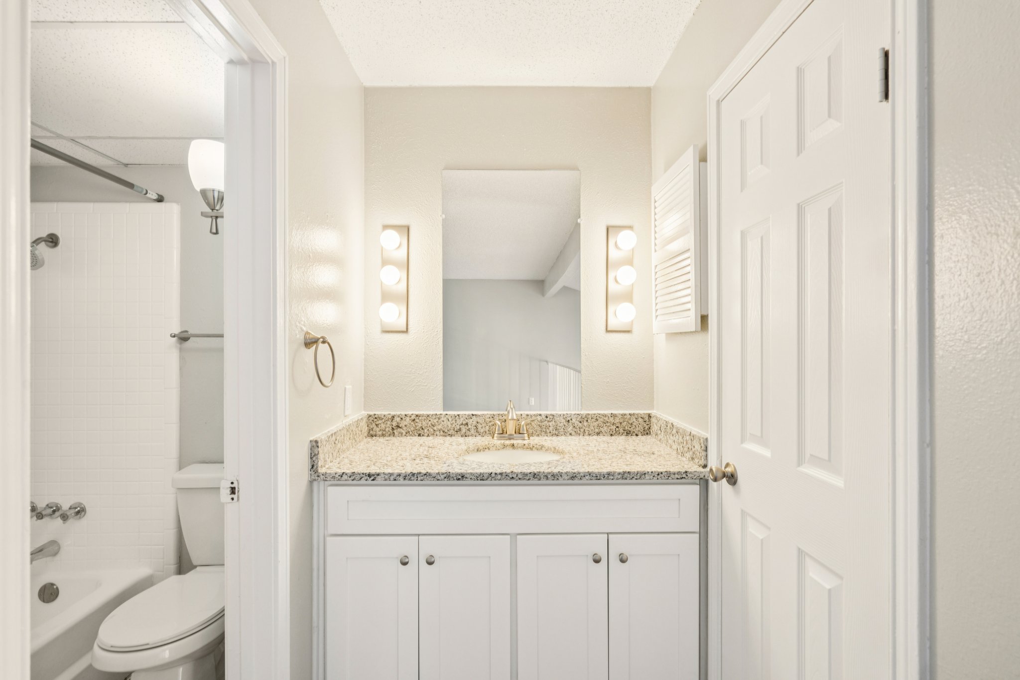 613 Clearwood Dr. Unit 517-S0611-011.jpg
