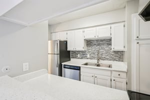 613 Clearwood Dr. Unit 614-S0611-010.jpg