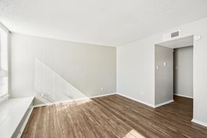 613 Clearwood Dr. Unit 614-S0611-011.jpg