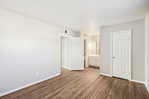 613 Clearwood Dr. Unit 614-S0611-014.jpg