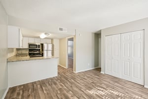 613 Clearwood Dr. Unit 517-S0611-002.jpg