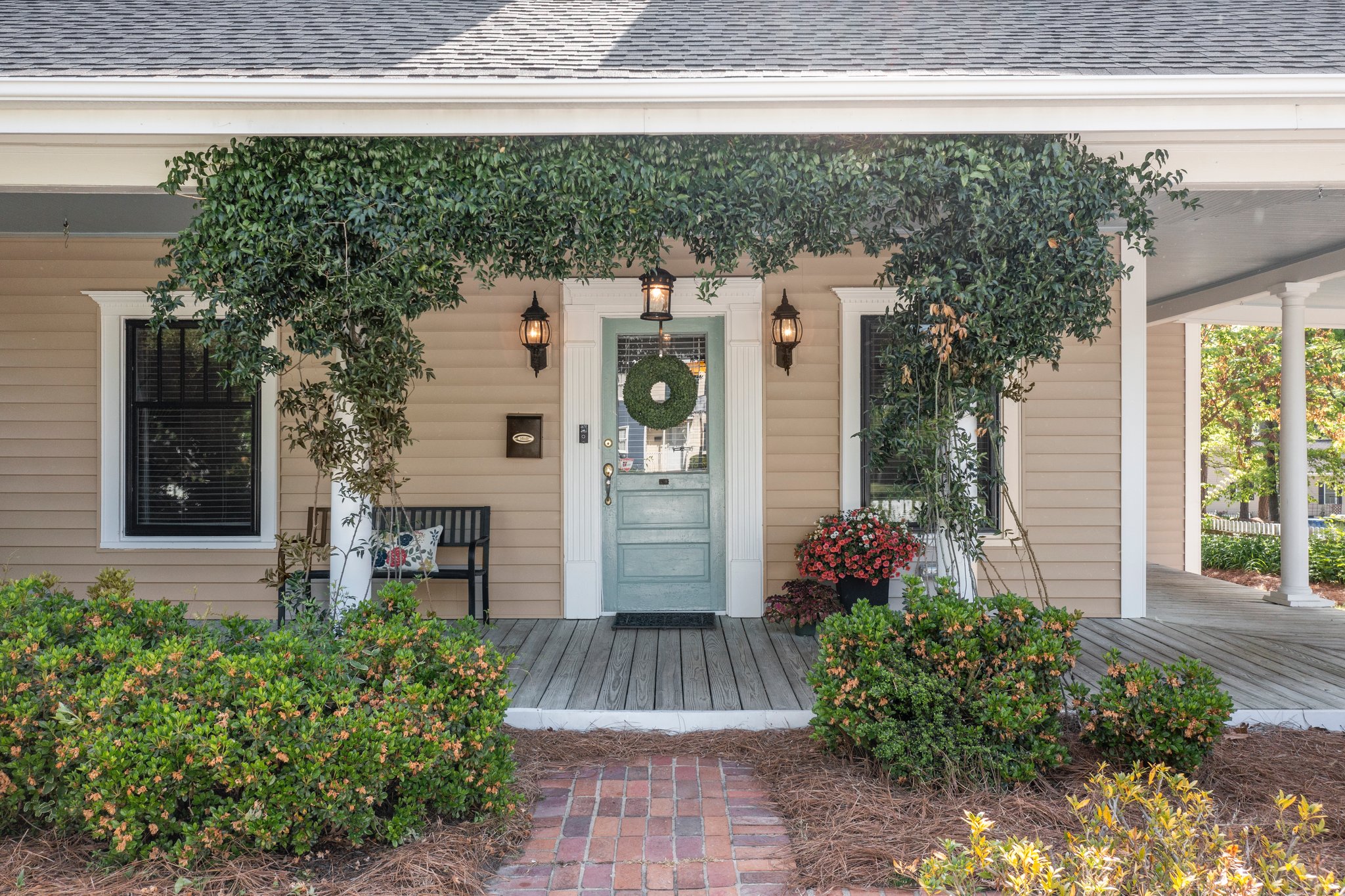 613 S Fuquay Ave, Fuquay-Varina, NC 27526, USA Photo 5