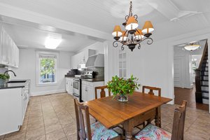 613 S Fuquay Ave, Fuquay-Varina, NC 27526, USA Photo 42