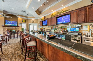 43-Clubhouse Bar