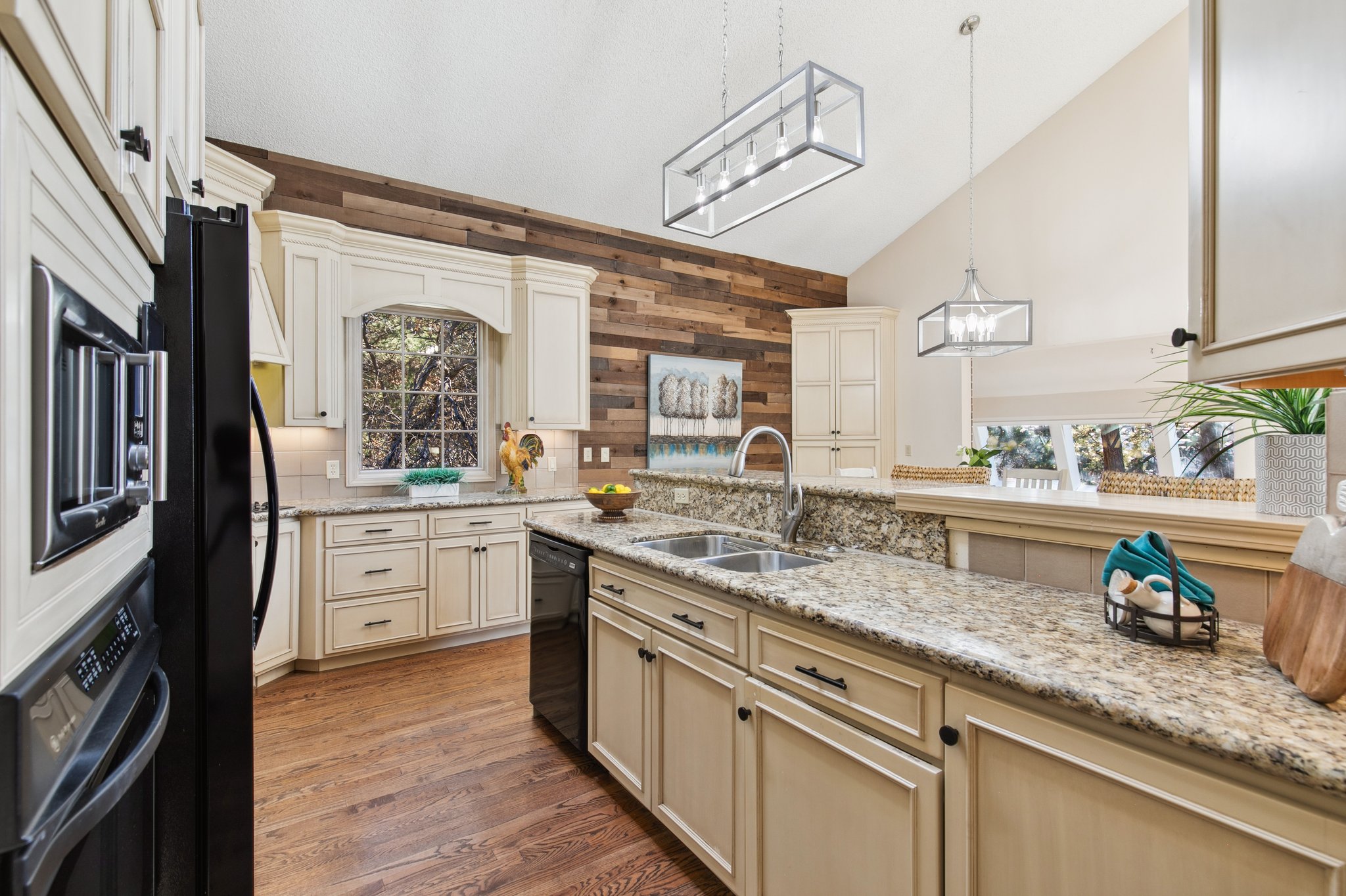 Gourmet Kitchen