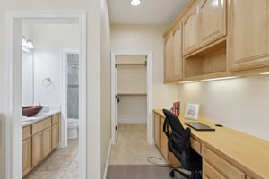 Ledgewood Ter-1205-043.jpg