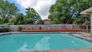 Backyard/Swimming Pool
