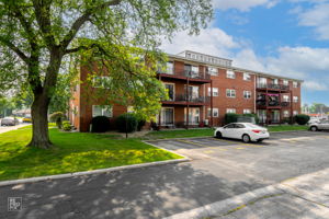 6135 W 94th St b1, Oak Lawn, IL 60453_010