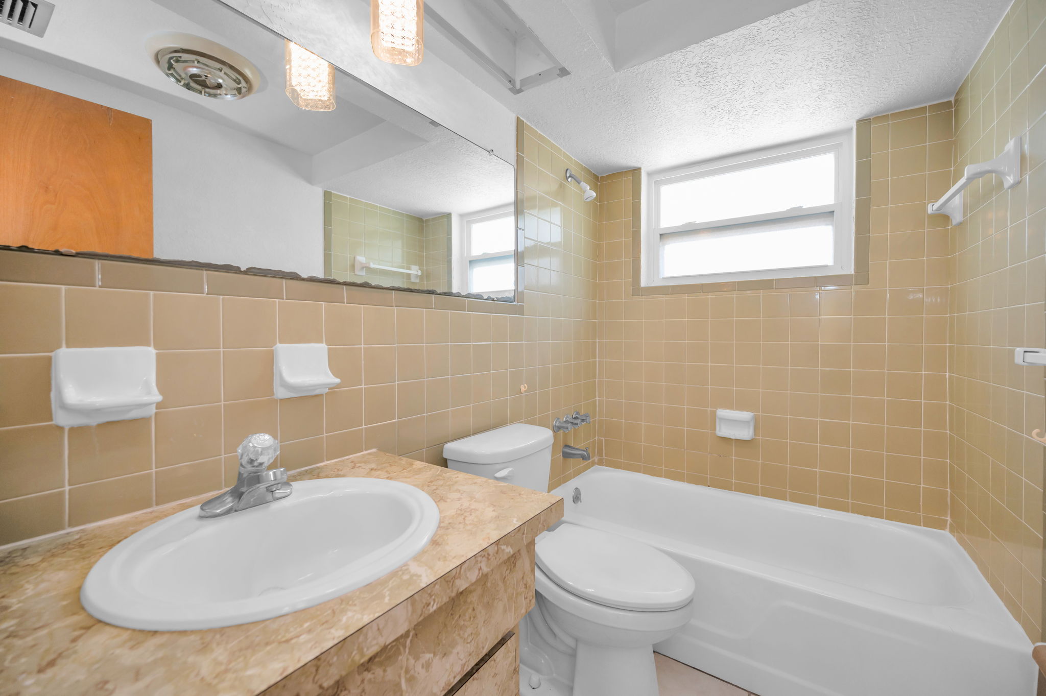 Bathroom2